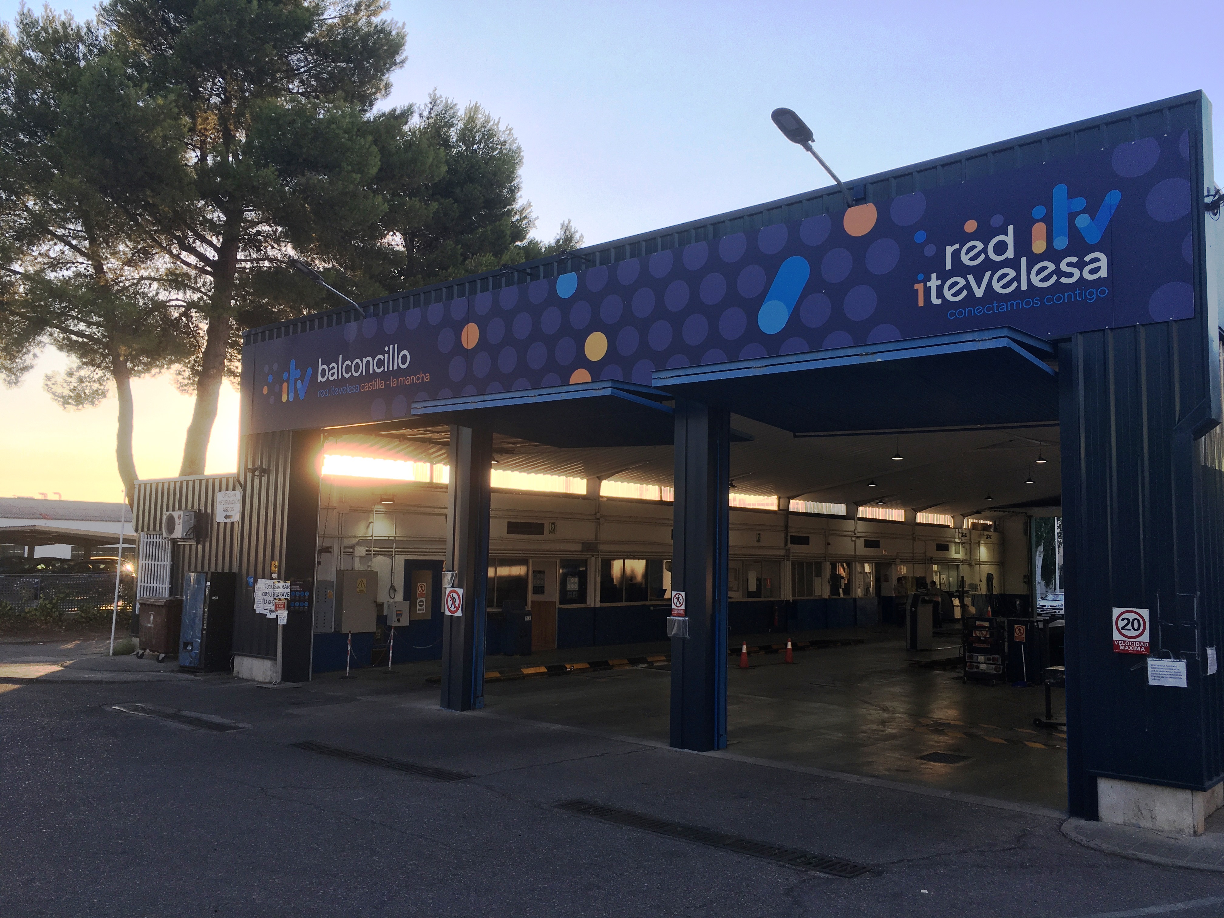 Estación ITV Guadalajara Red Itevelesa vista desde fuera