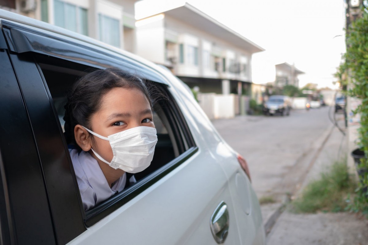 Vuelta al cole: cómo llevar a los niños en el coche en plena pandemia