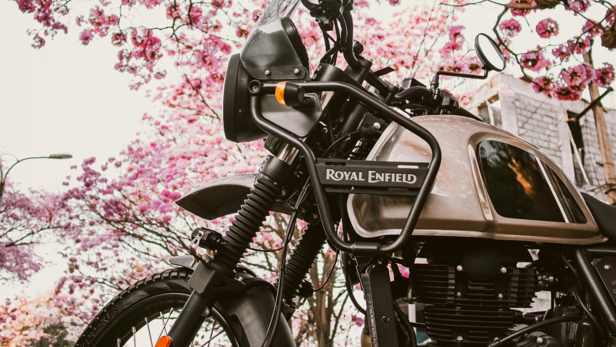 ¡No esperes al último momento! Pasa la ITV de tu moto y disfruta de la llegada del buen tiempo